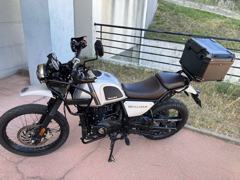 Royal Enfield Himalyan 411 Adventure
