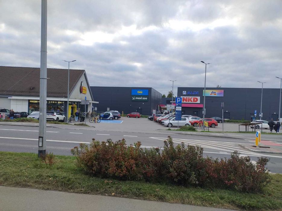 Sprzedam MP naprzeciw CH N-Park Maślice