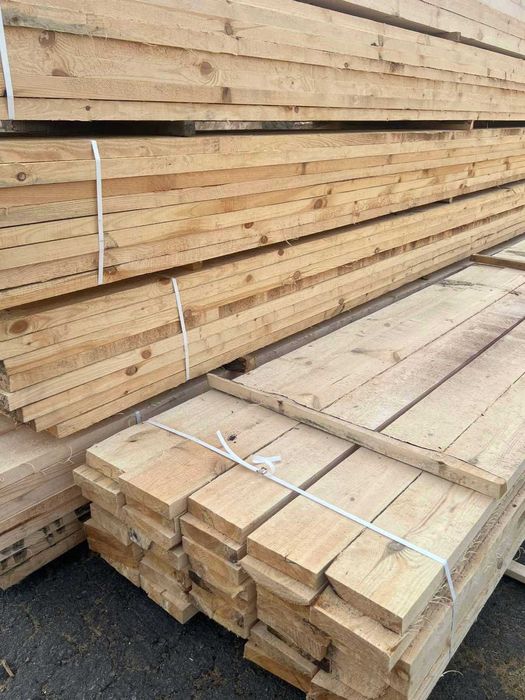 В НАЯВНОСТІ дошки необрізні, обрізна дошка, дерев'яна рейка, брус