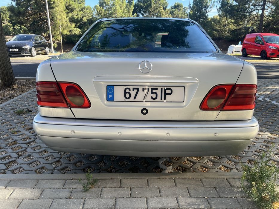 Mercedez-Benz C220