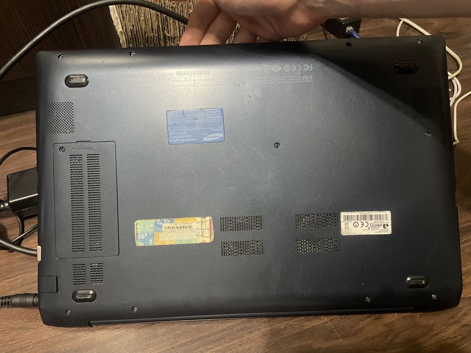 Ноутбук Samsung-ATIV-Book-8-87025G