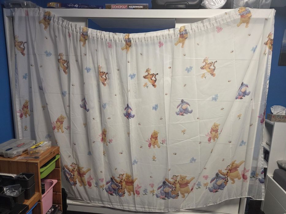 Firanka do pokoju dziecięcego Kubuś Puchatek 2,5m x 1,9 m + ściagacz