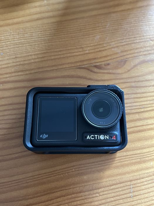 DJI Osmo Action 4 - Adventure Combo