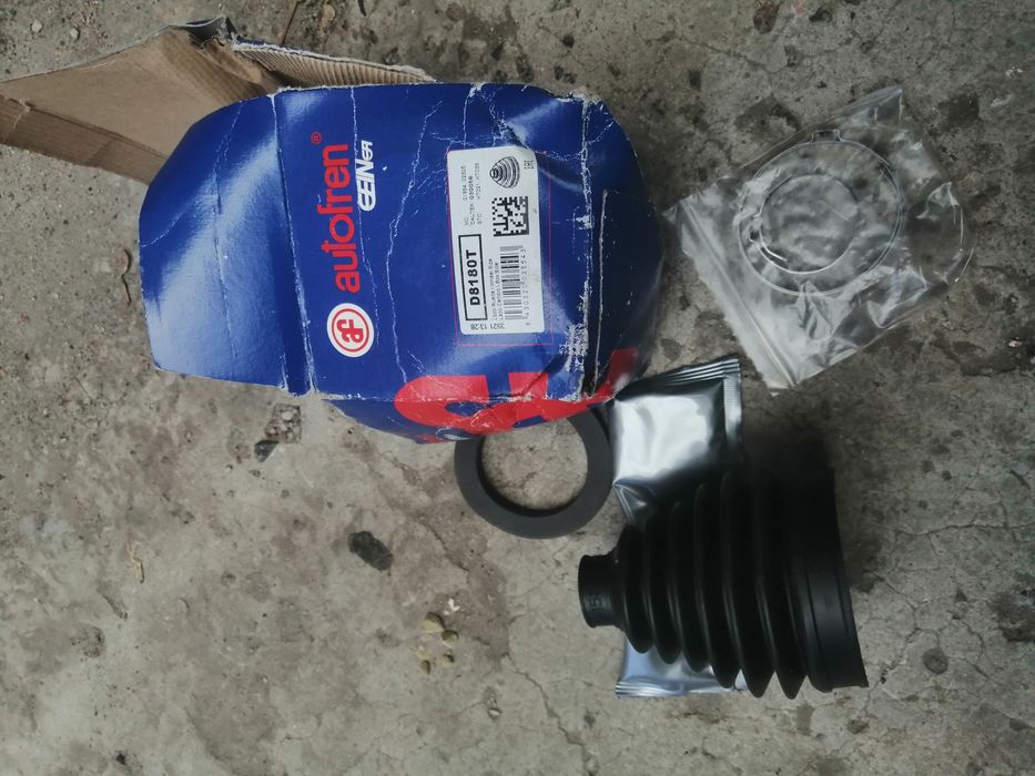 Продам новый пыльник Скудо Експерт Джампи