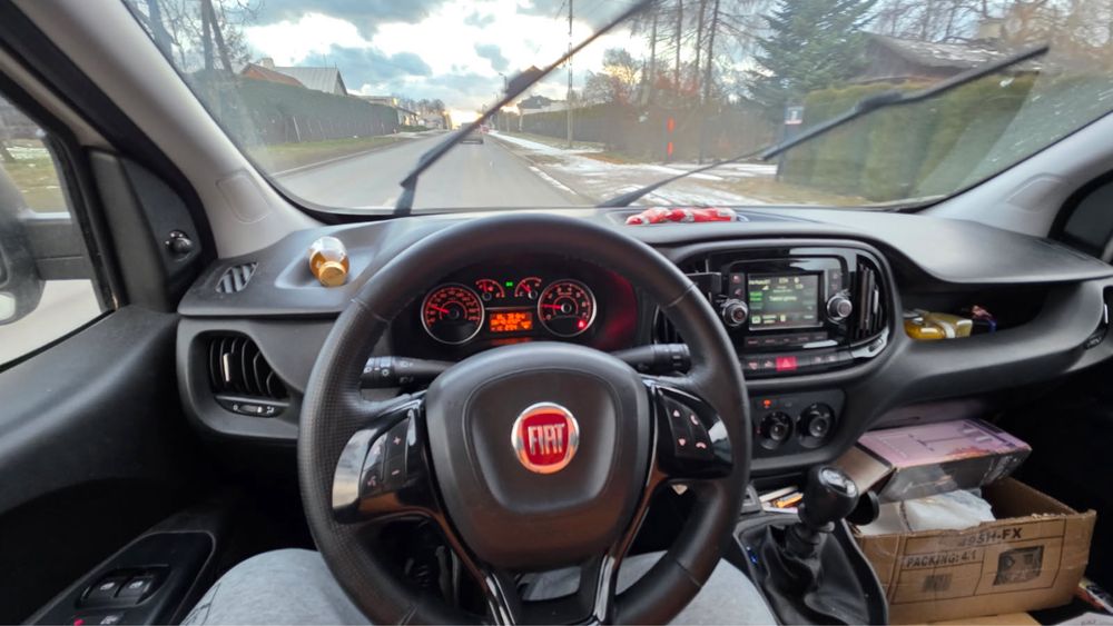 Fiat Doblo 1.6 105 km 3-osobowy