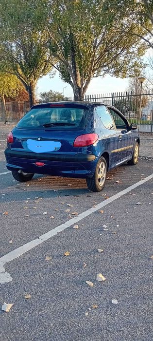 PEUGEOT 206 Hatchback (2A/C) 1.1 i Gasolina 60 cv / 44 kW 2001