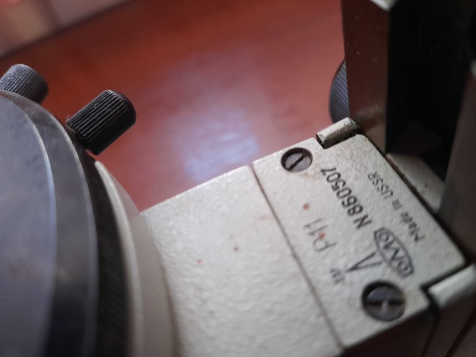 Продам мікроском Біолам Ломо