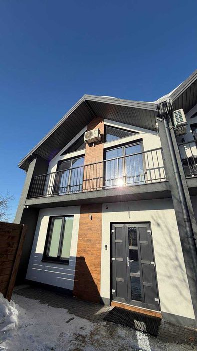 Таунхаус з Ремонтом Буча, вул. Вокзальна 74б Оф.2%