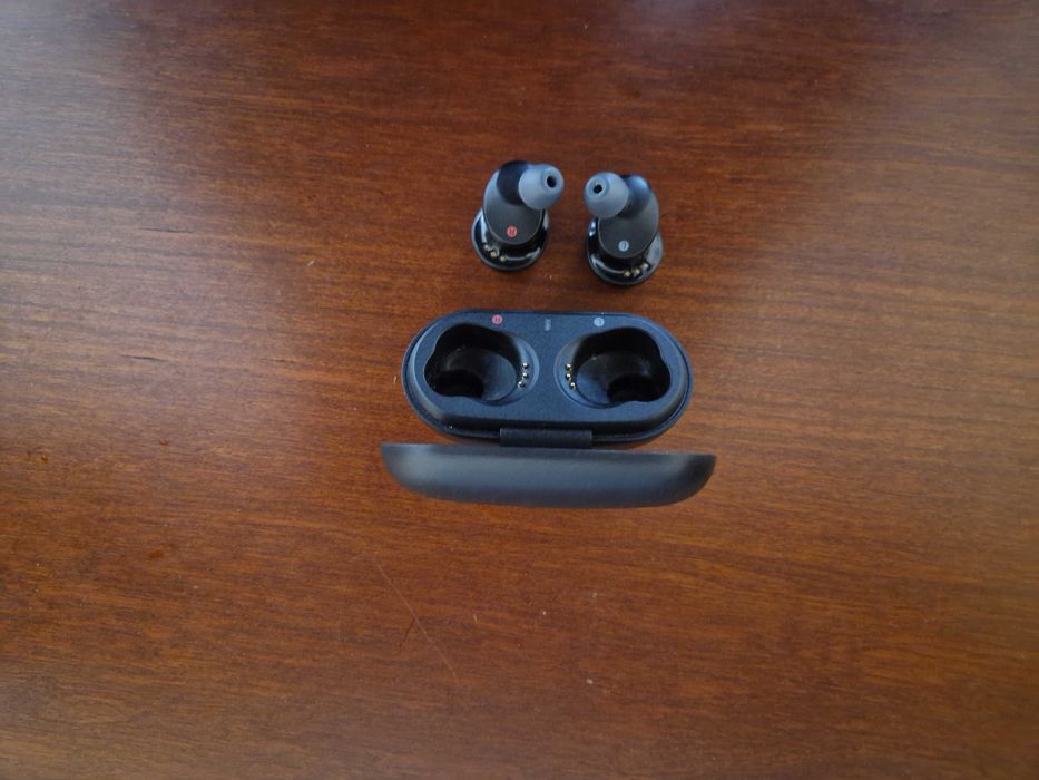 Auriculares Bluetooth Sony WF-XB700