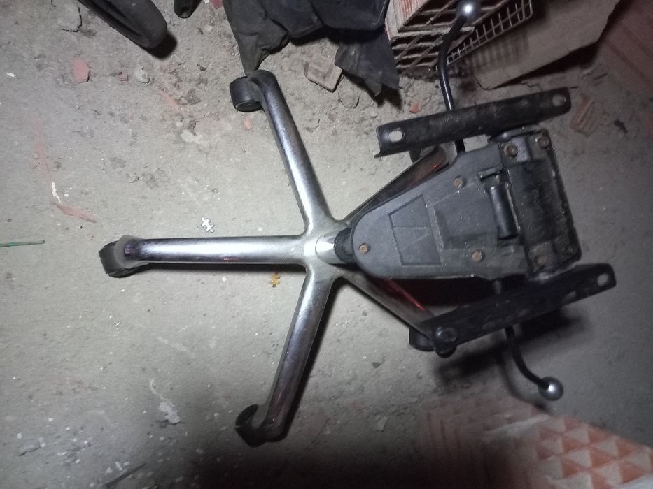 basse de cadeira de escritorio