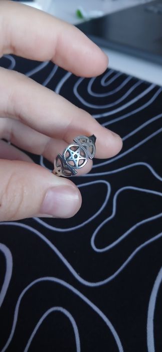 Кольцо обручальное женское