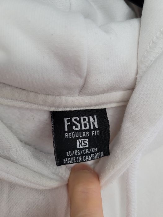 Biała bluza kangurek z kapturem Unisex New Yorker XS