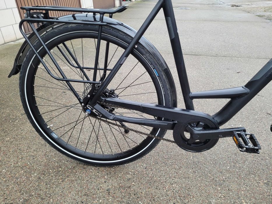 Rower Pegasus Strong SL Black  Nexus  Suntour  rozm. 60  STAN IDEALNY