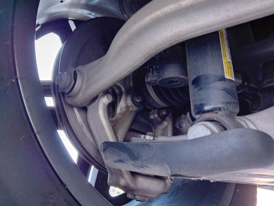 Manga de eixo trás esquerda MERCEDES-BENZ GLE (V167)