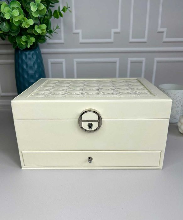 Шкатулка для прикрас на замку 22,5х17х12 см із дзеркалом УЦІНКА!