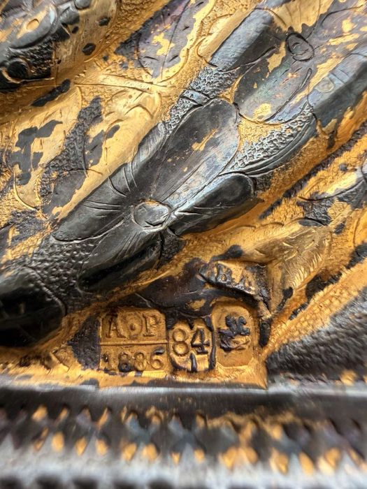 Старирная икона в серебрянном окладе 31,5 на 27 см