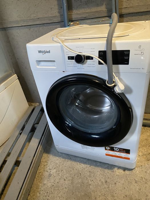 Пральна машина Whirlpool — під ремонт / на запчастини