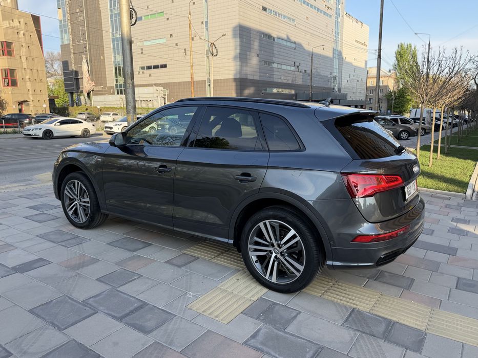 Продам Audi Q5 3.0tdi 286к/с