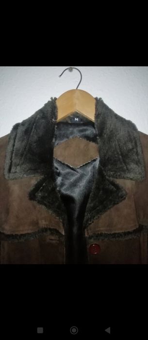 Casaco Pêlo Castanho-25€