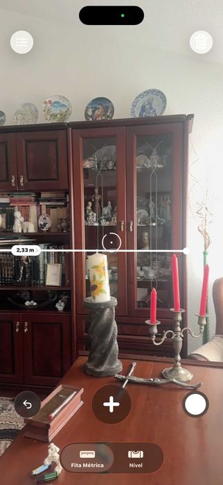 Móvel de sala clássico em madeira maciça – elegante e em ótimo estado