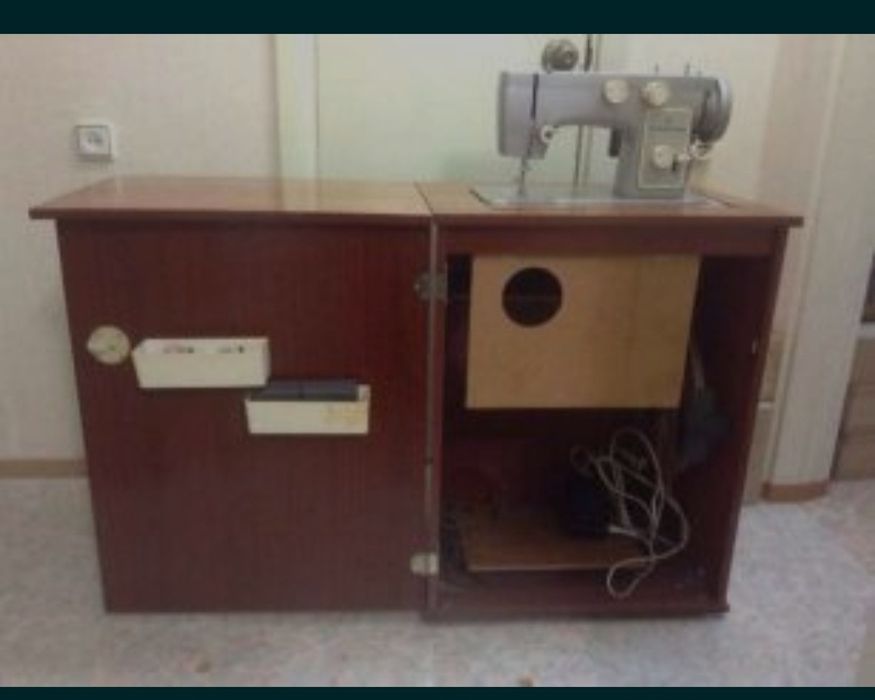 Швейна машинка. Чайка.142.м