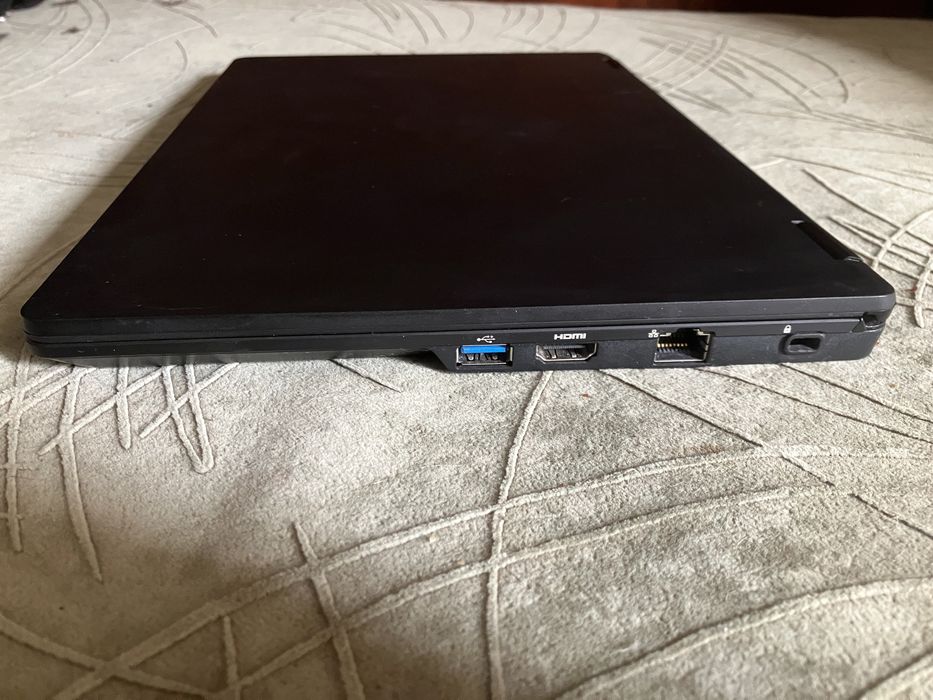 Ноутбук Fujitsu Lifebook U729 i3-8145U  SSD 256GB