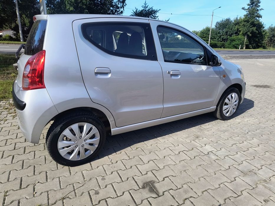 Nissan Pixo 2010