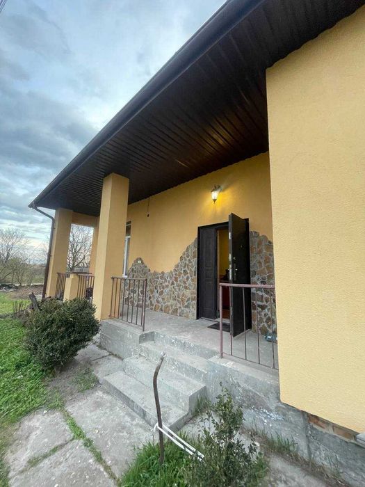 Продаж будинку Жовківський район с.Бишків 45км.до м.Львів .