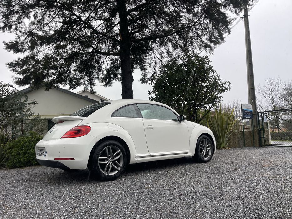 Para venda beetle  1.6 tdi versão maggiolino com garantia de 24 meses
