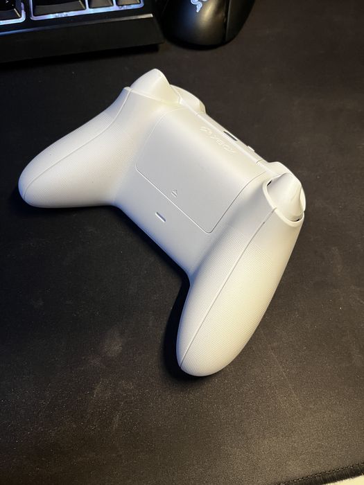 Pad do grania Xbox Series S/X