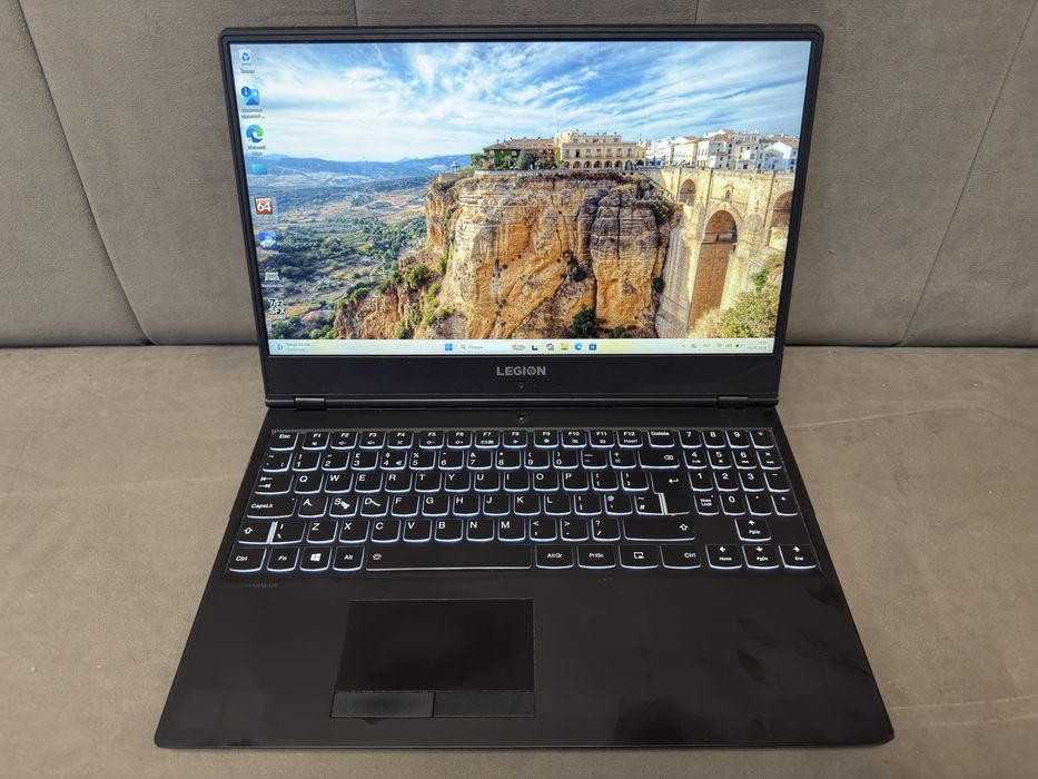 Lenovo Legion Y540-15 (i7-9750H, RTX 2060, 16Gb, 256Gb)