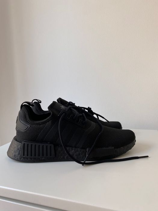 Tênis Adidas NMD R1 PRIMEBLUE (Novo)