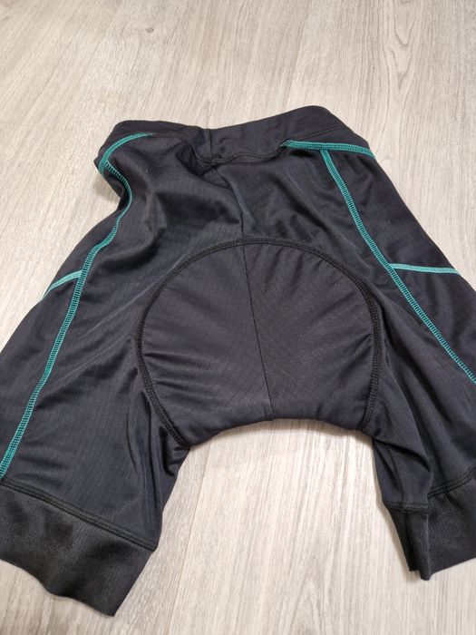 Велосипедні шорти