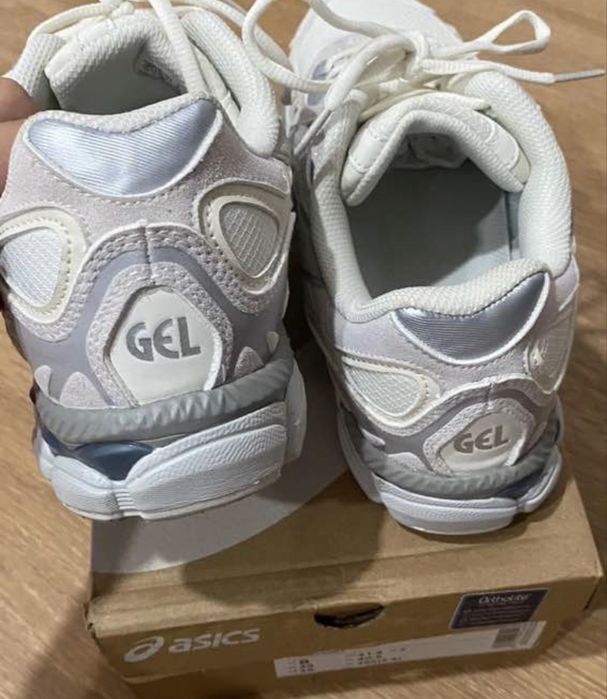 Asics Gel - 41 Cinza