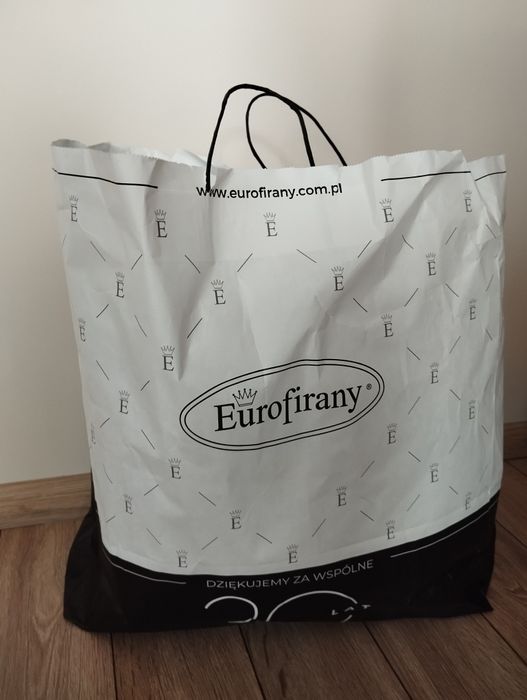 Poduszki dekoracyjne i bieżnik na stół EUROFIRANY