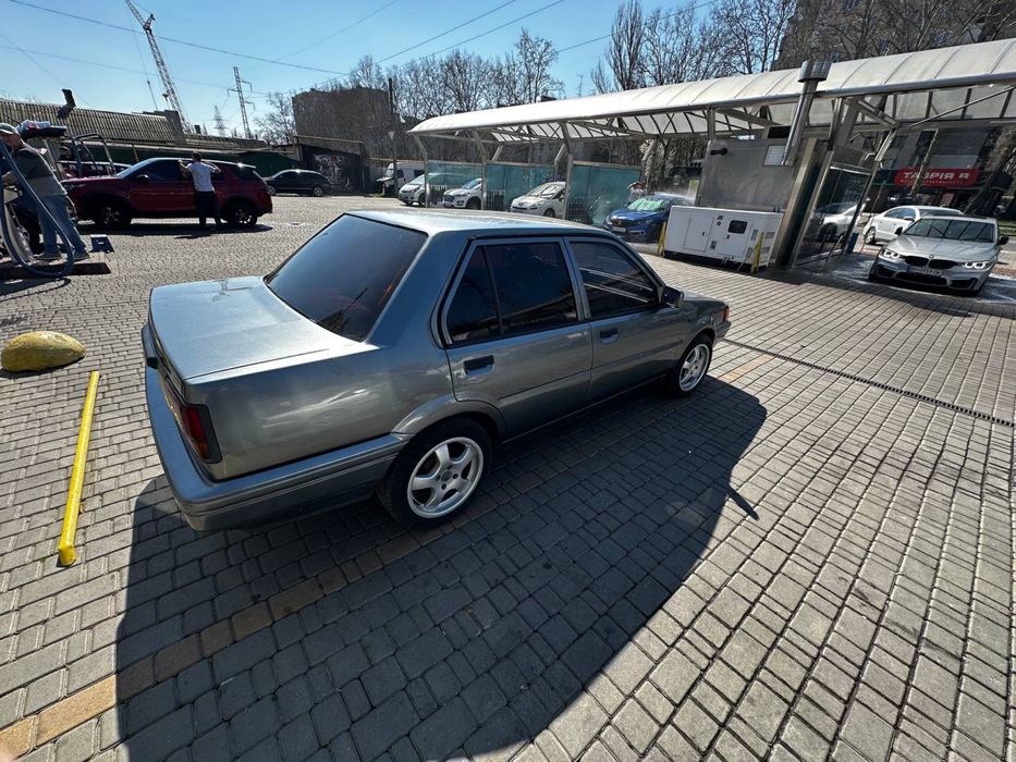 Nissan sunny