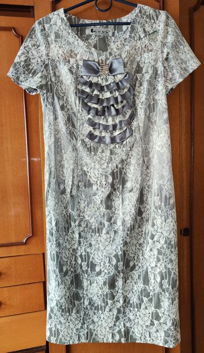 Гарна вечірня сукня / плаття  50 розмір / коктейльное платье