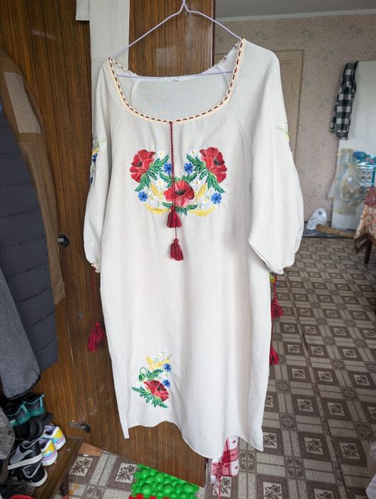 Вишиванка з поясом