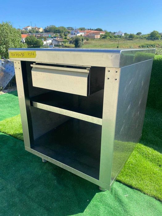 Bancada inox neutra com gaveta e prateleira