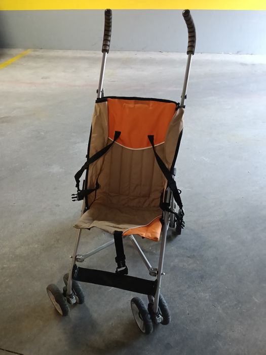 Carrinho de bebé