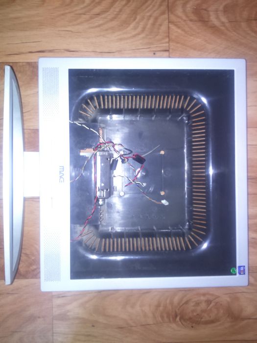 Монитор корпус MAG 17" 700P на запчасти