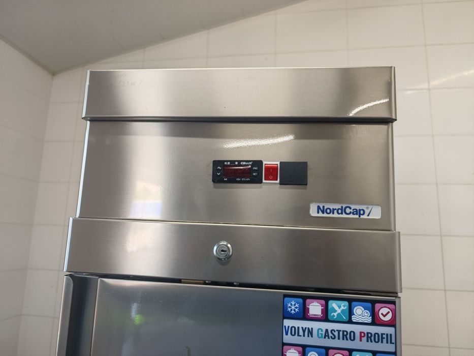 Морозильна шафа вузька NordCap Португалія