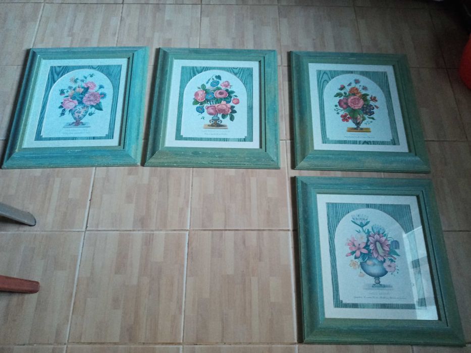 4 lindos quadros em ótimo Estado