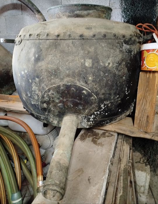 Vendo alambique completo