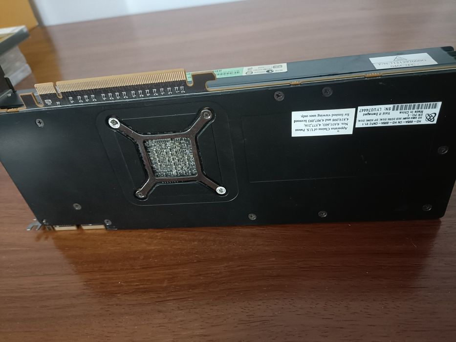 AMD radeon HD 6950 2gb
