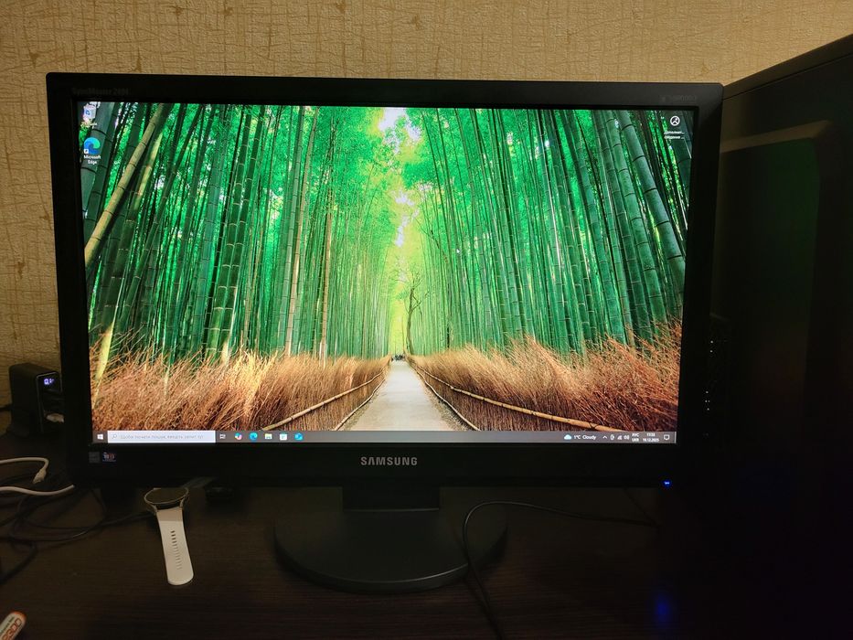 Продам монітор Samsung  2494 LW