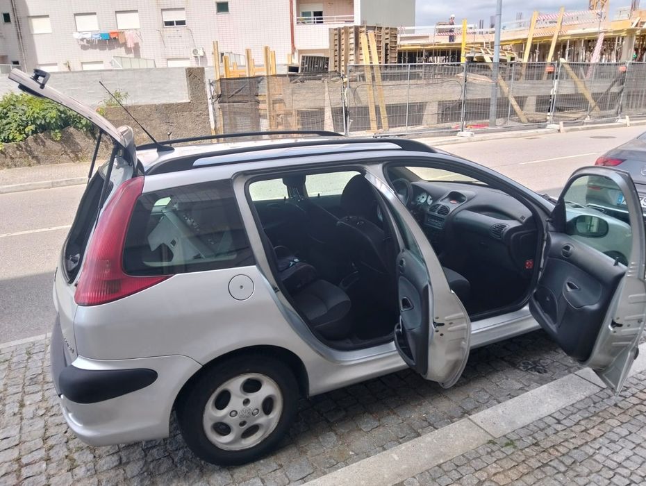 Carrinha Peugeot 206