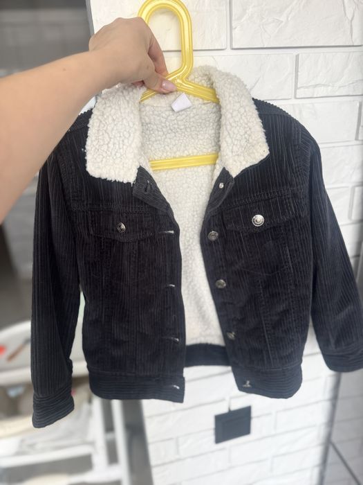 Бомбер,піджак,куртка