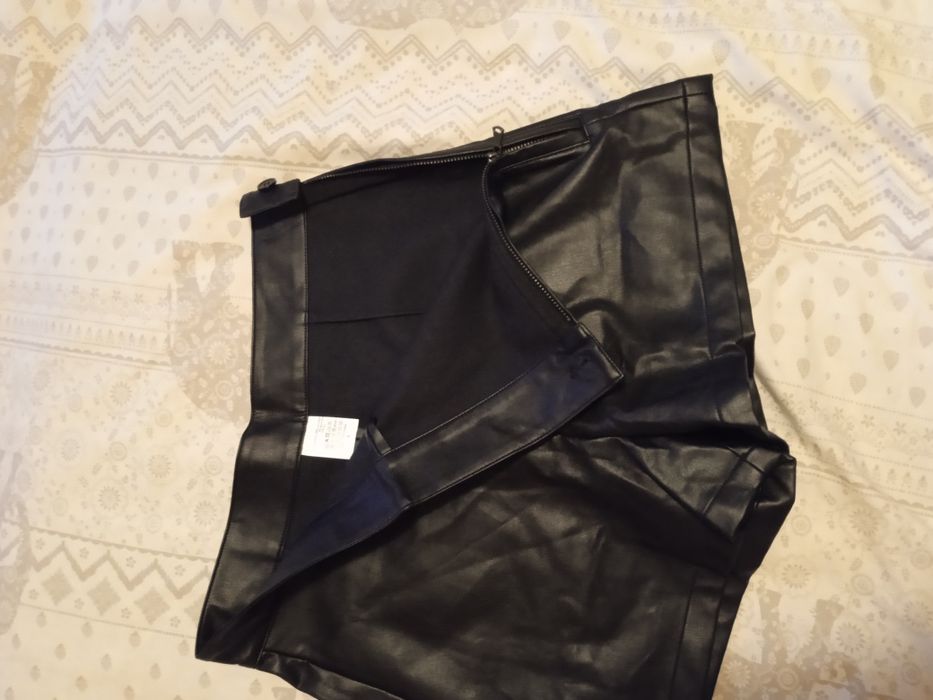 Шорти жіночі.В гарному стані