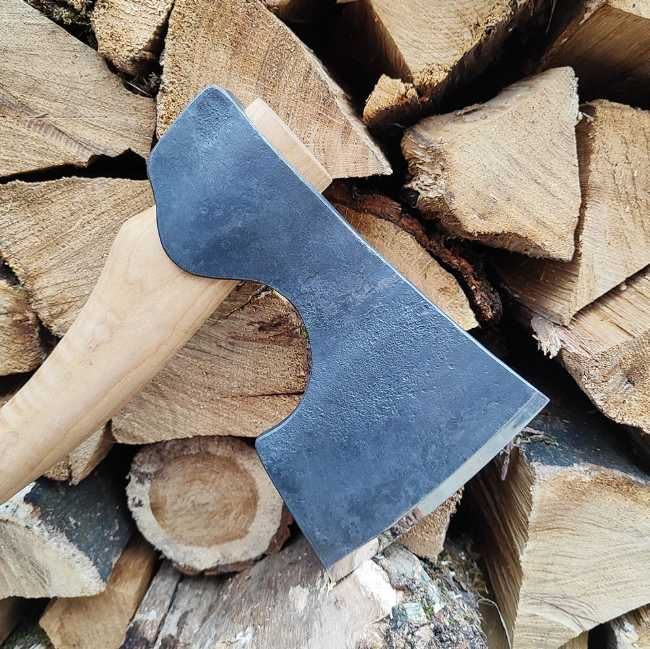 Сокира кована "М’ясник" з чохлом, топор кованый на подарок